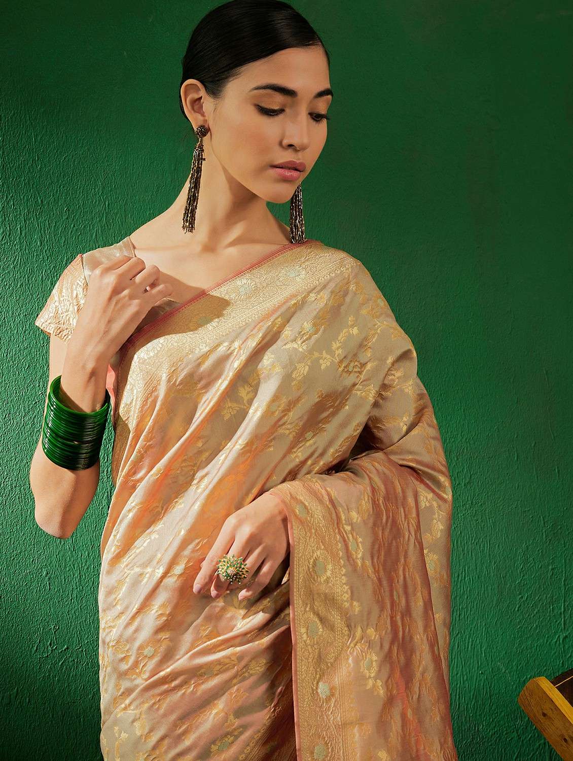 women self design banarasi saree with blouse - 22424648 -  Standard Image - 1