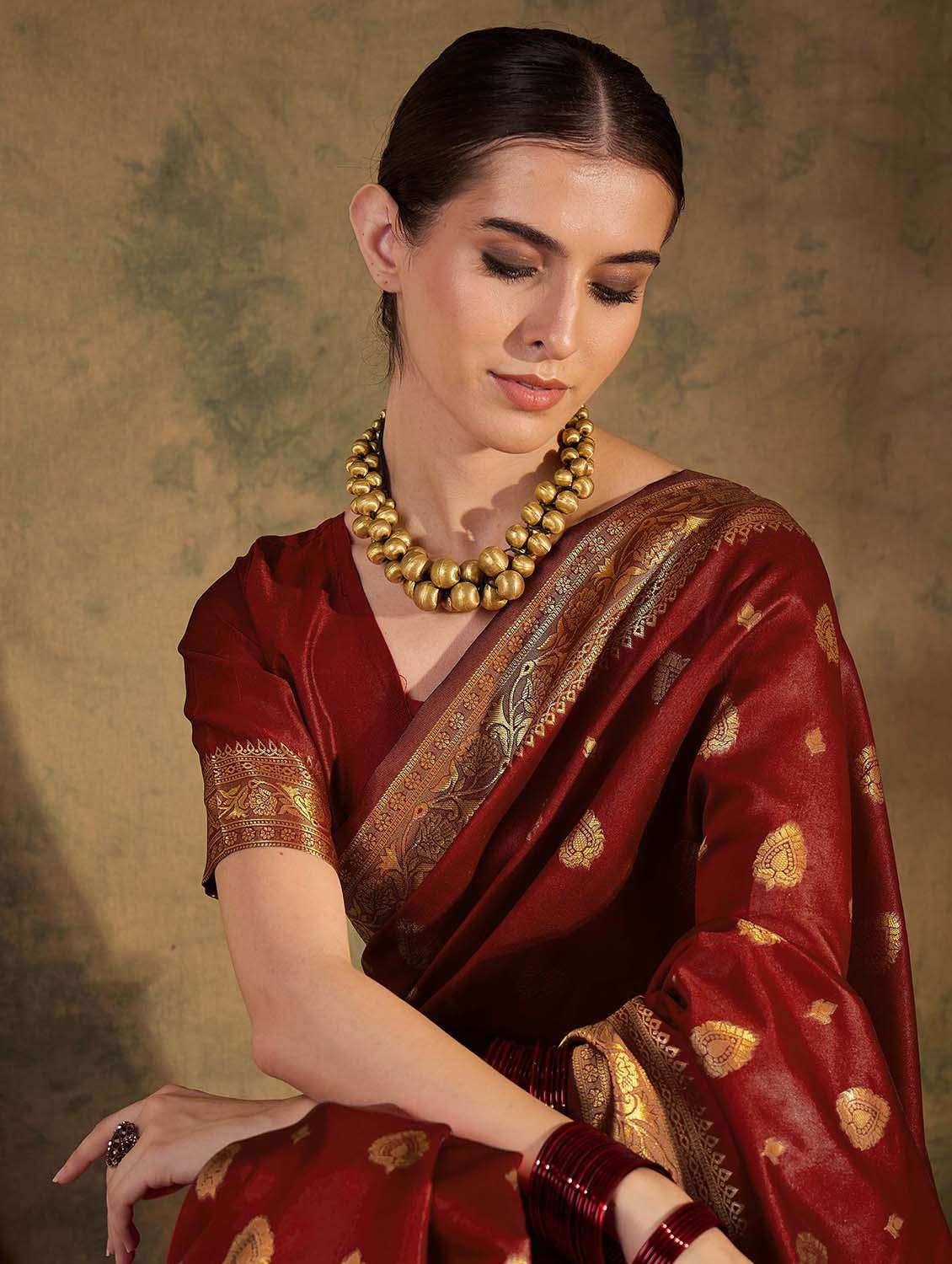 women self design banarasi saree with blouse - 22424683 -  Standard Image - 1