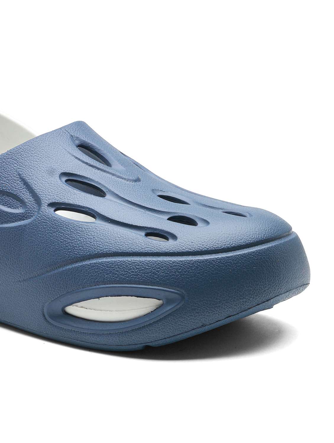 men solid slip on clog - 22425668 -  Standard Image - 4