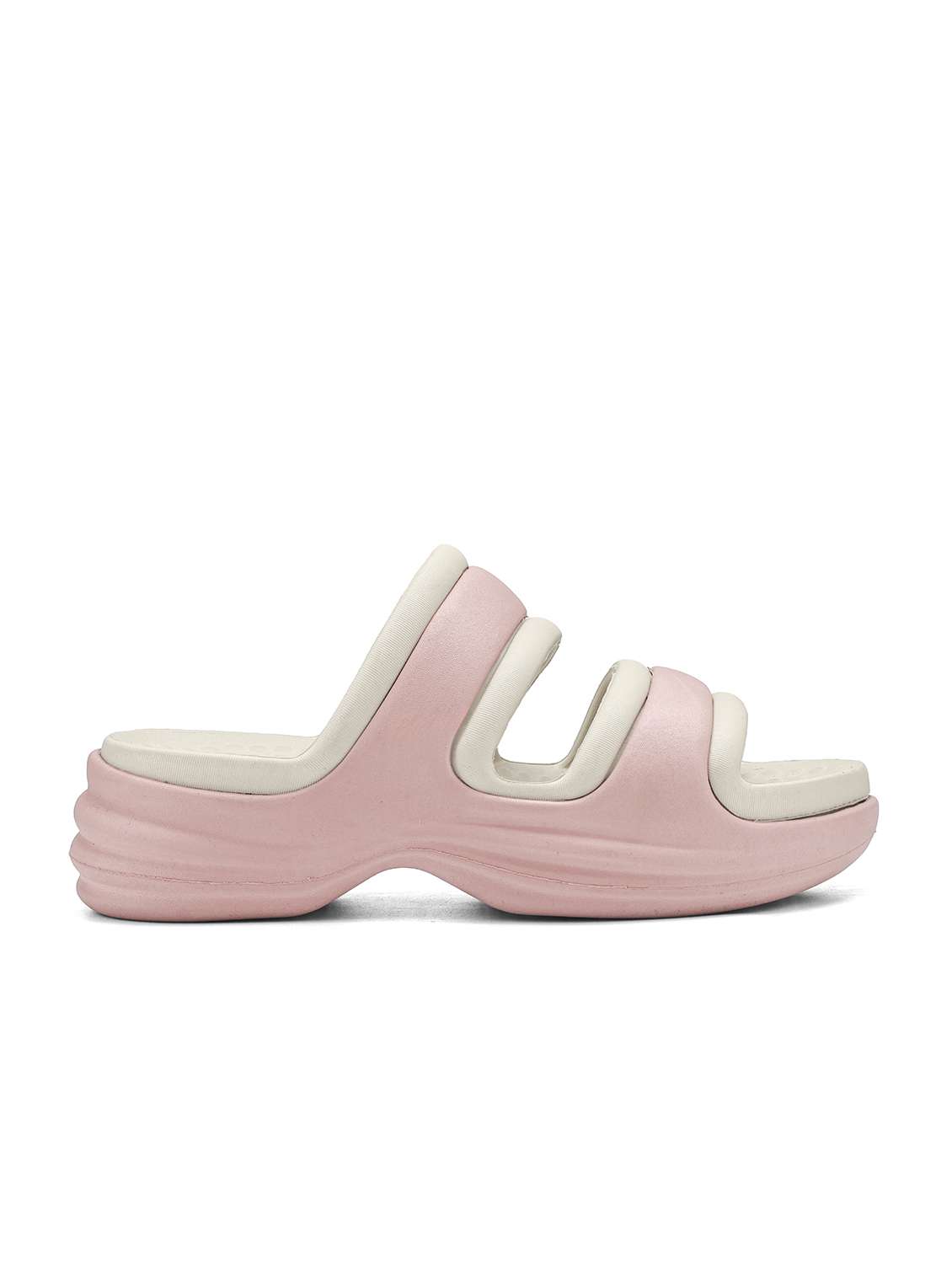 women peach slippers flip flop - 22425784 -  Standard Image - 1