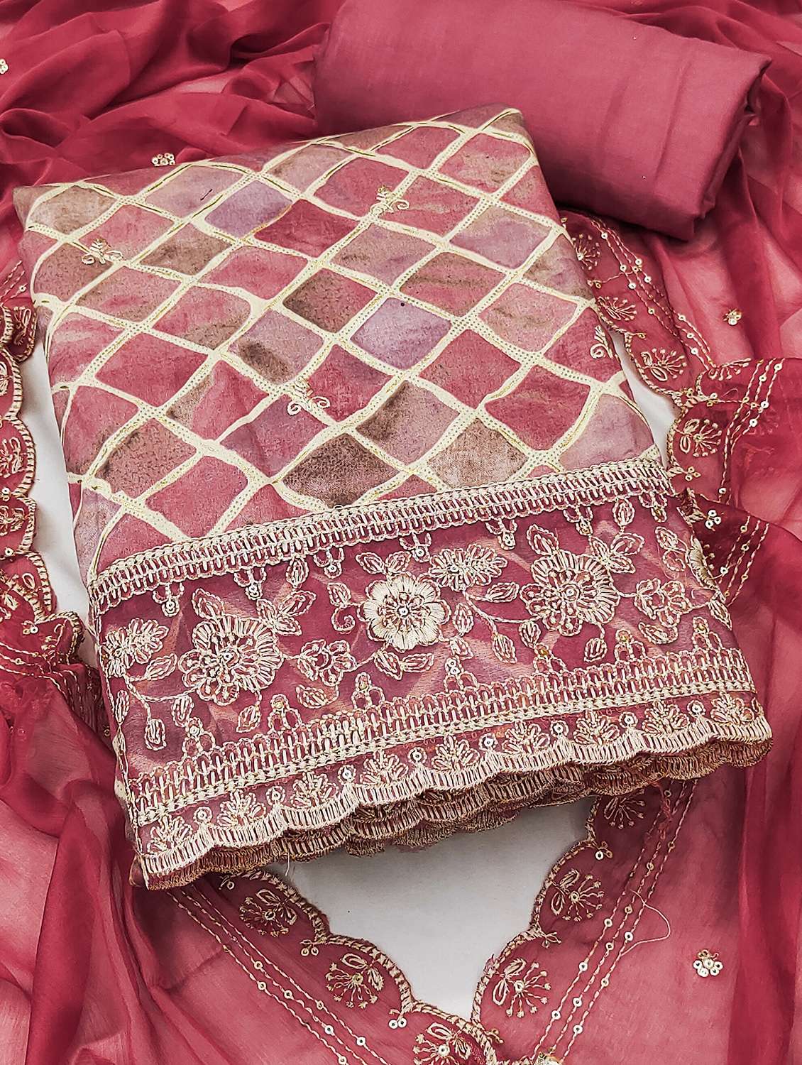 women printed unstitched suit set - 22431030 -  Standard Image - 4