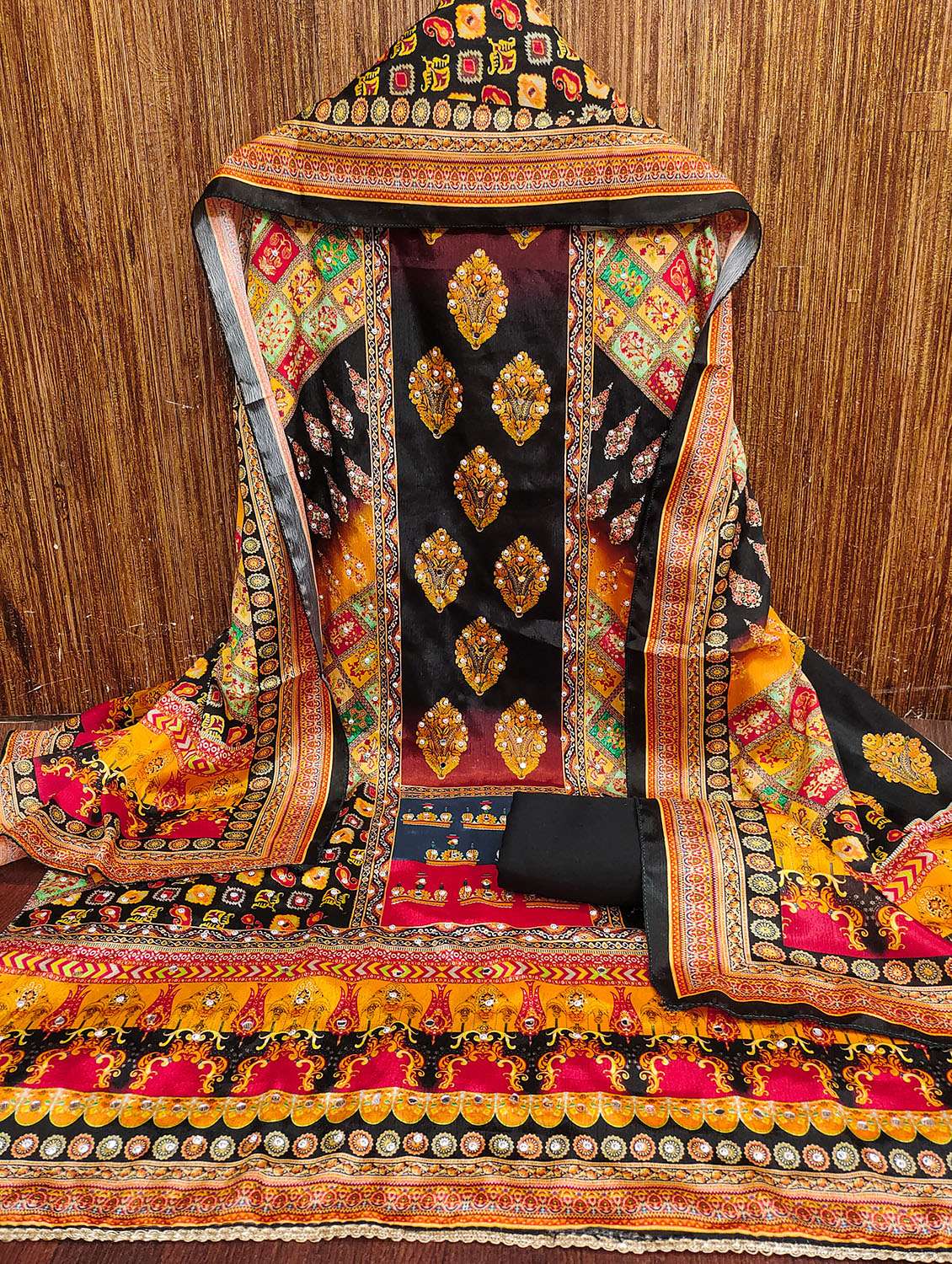 women printed unstitched suit set - 22431100 -  Standard Image - 1