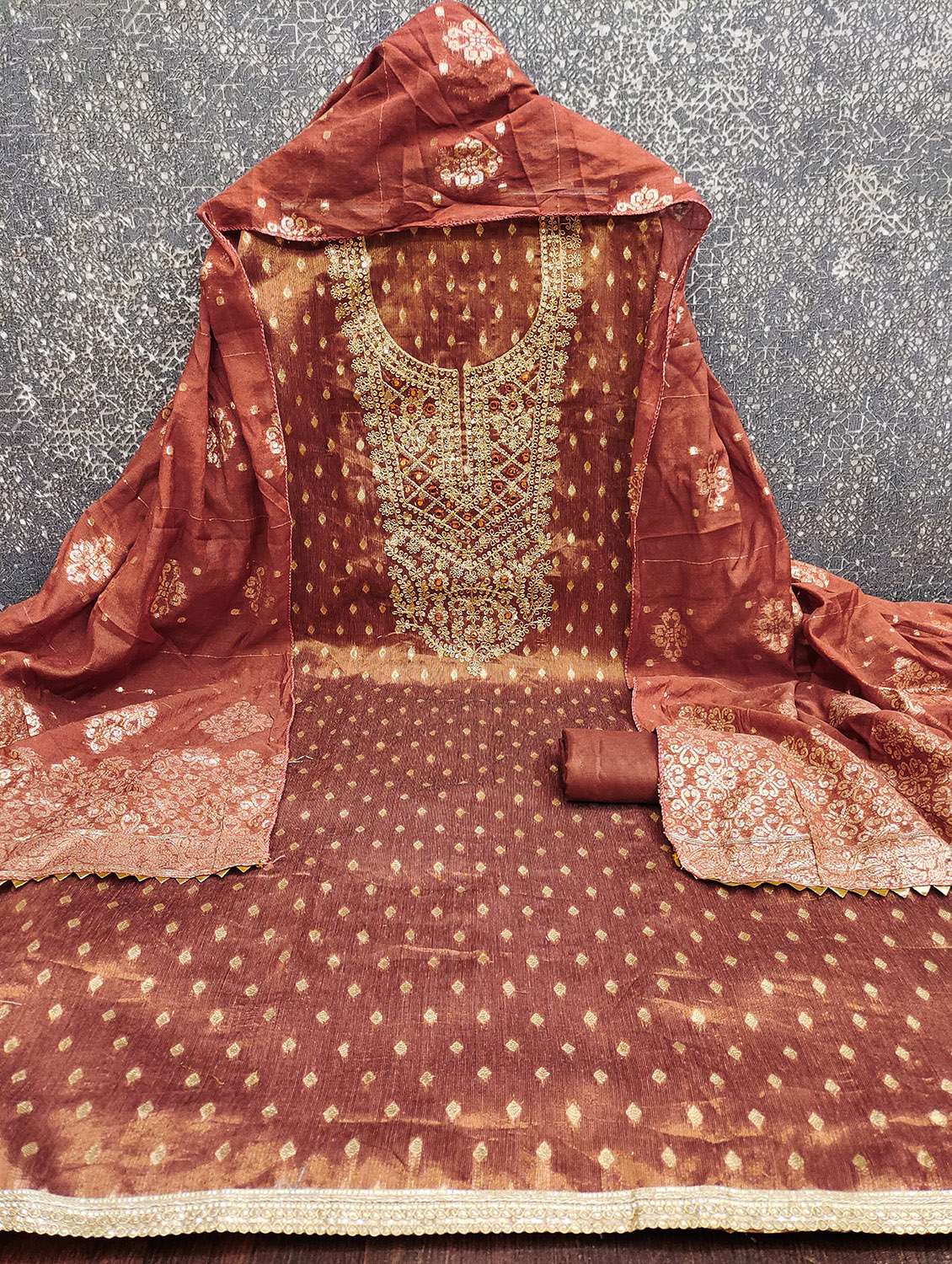 Women Self Design Unstitched Suit Set - 22431231 -  Standard Image - 1