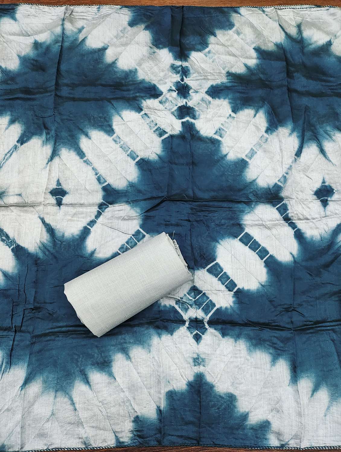 women solid with work unstitched suit set - 22431532 -  Standard Image - 4