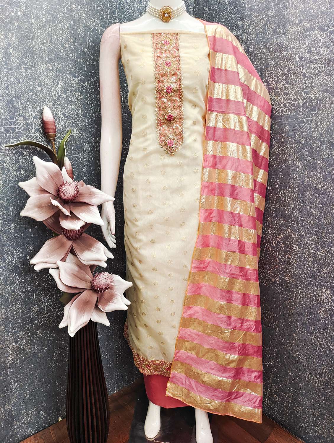 women self design embroidered unstitched suit set - 22431905 -  Standard Image - 1