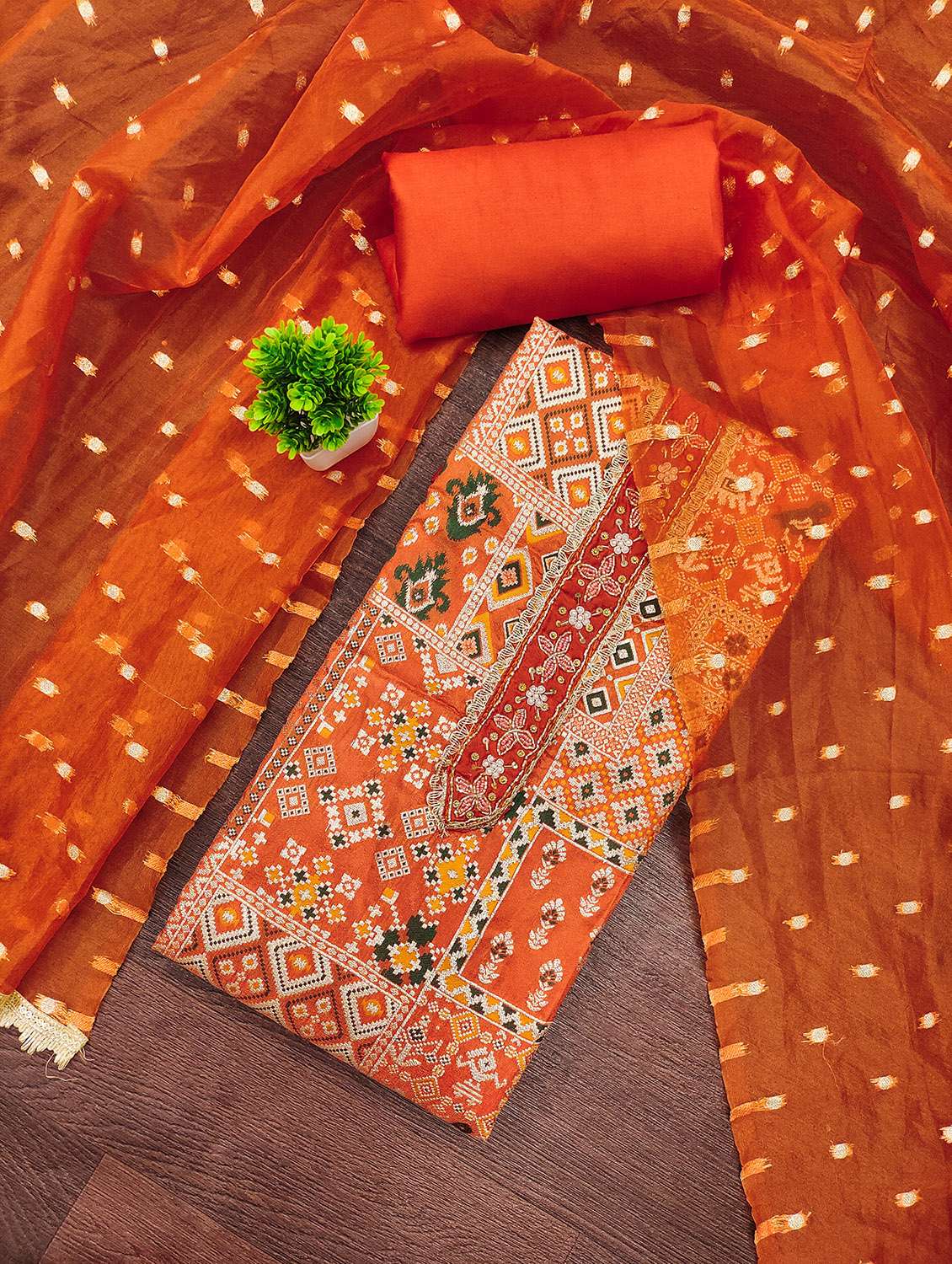 women self design unstitched suit set - 22432029 -  Standard Image - 1