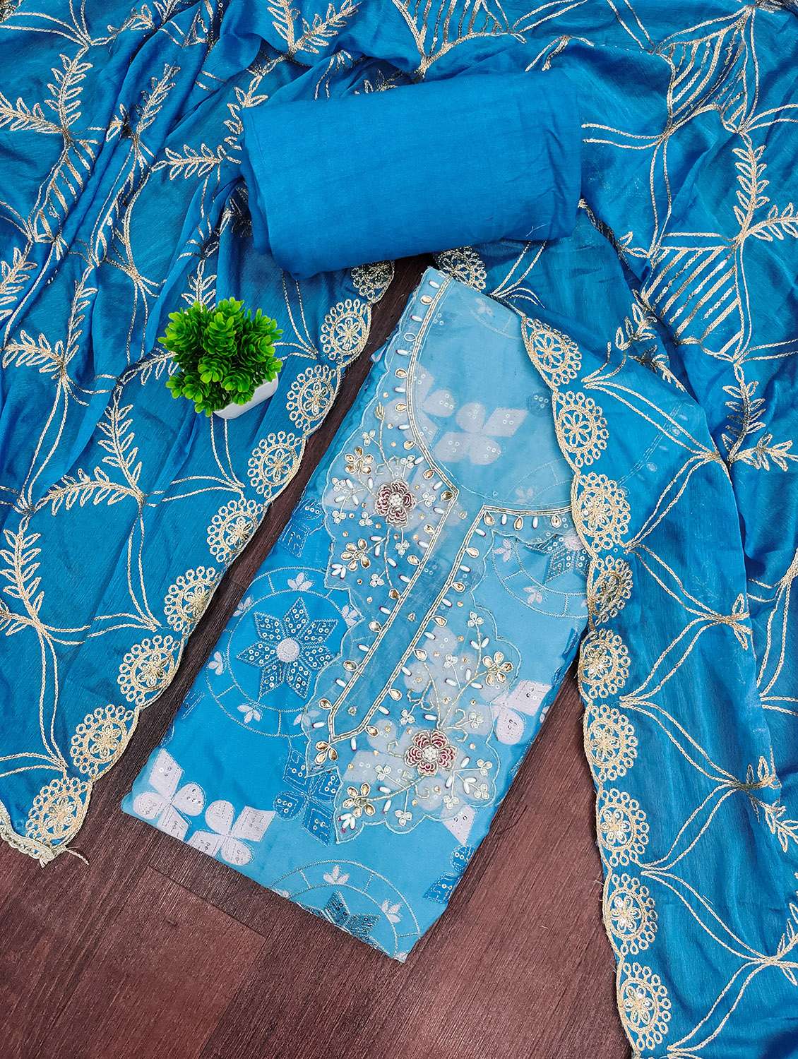 Women Printed Unstitched Suit Set - 22432047 -  Standard Image - 1