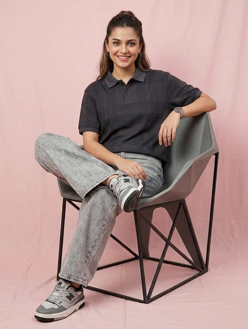 women printed short sleeve polo t-shirt - 22432795 -  Standard Image - 4