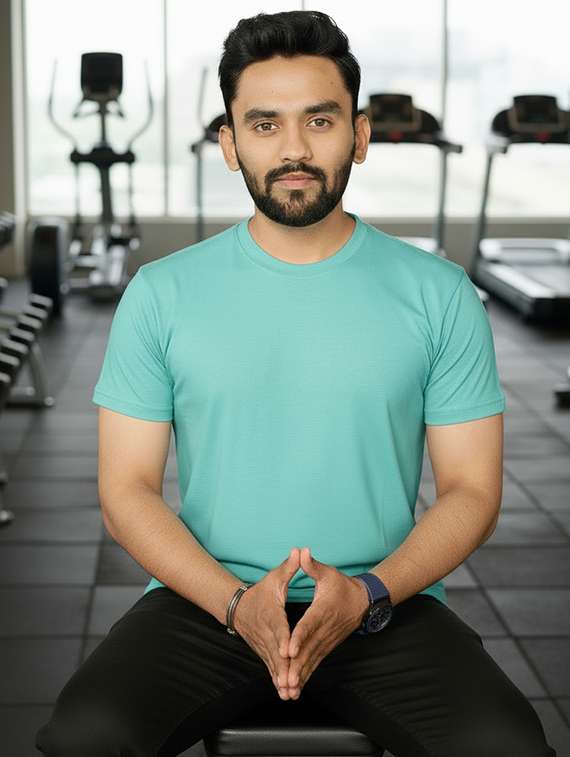 men light blue lycra blend plain t-shirt - 22432826 -  Standard Image - 1