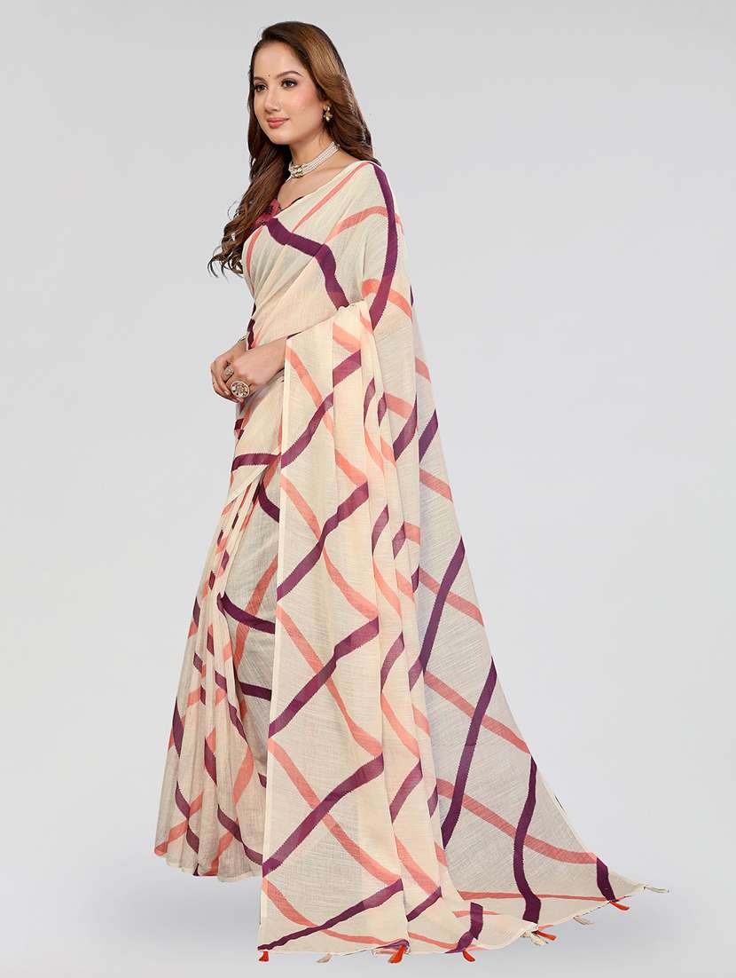 women printed casual wear saree with blouse - 22432877 -  Standard Image - 4