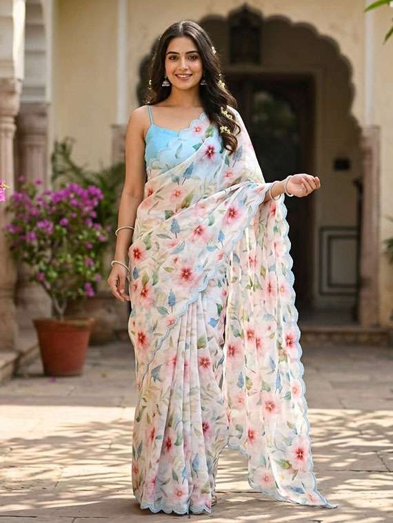 women floral printed saree with blouse