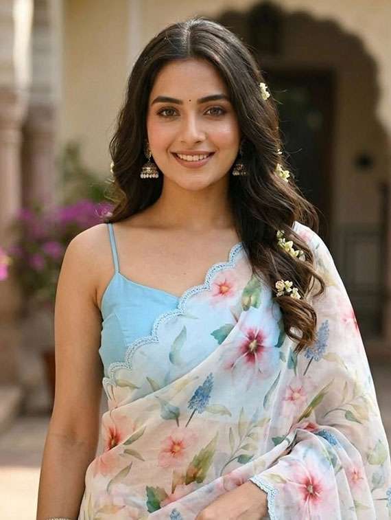 women floral printed saree with blouse - 22433059 -  Standard Image - 1