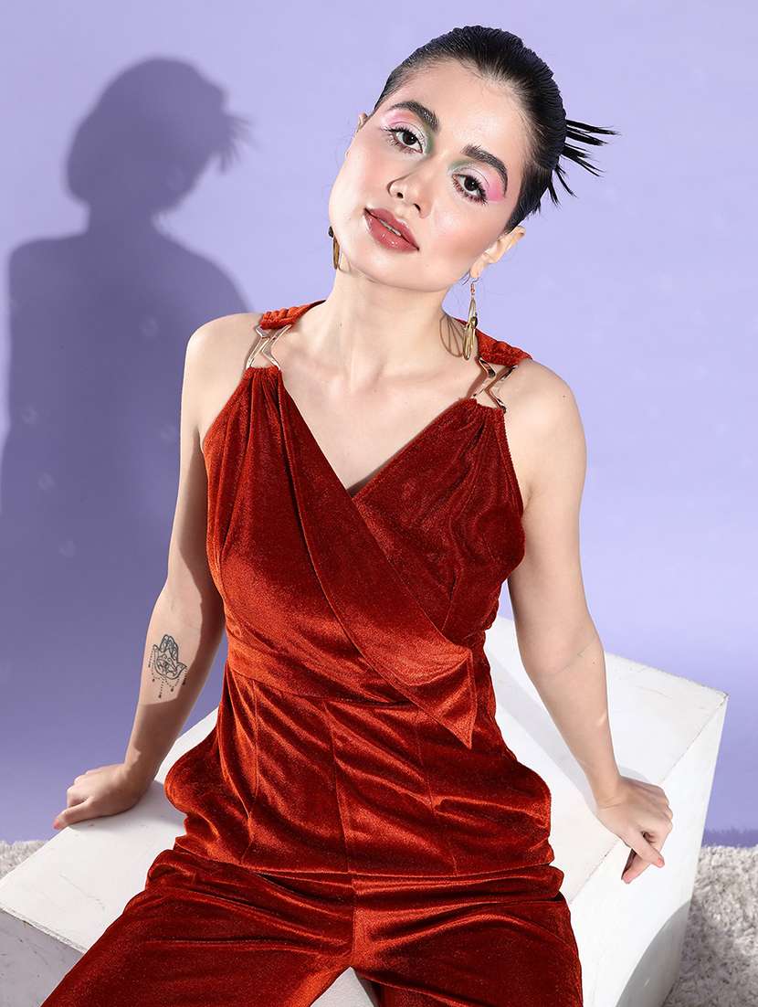 women solid sleeveless velvet jumpsuit - 22433483 -  Standard Image - 1