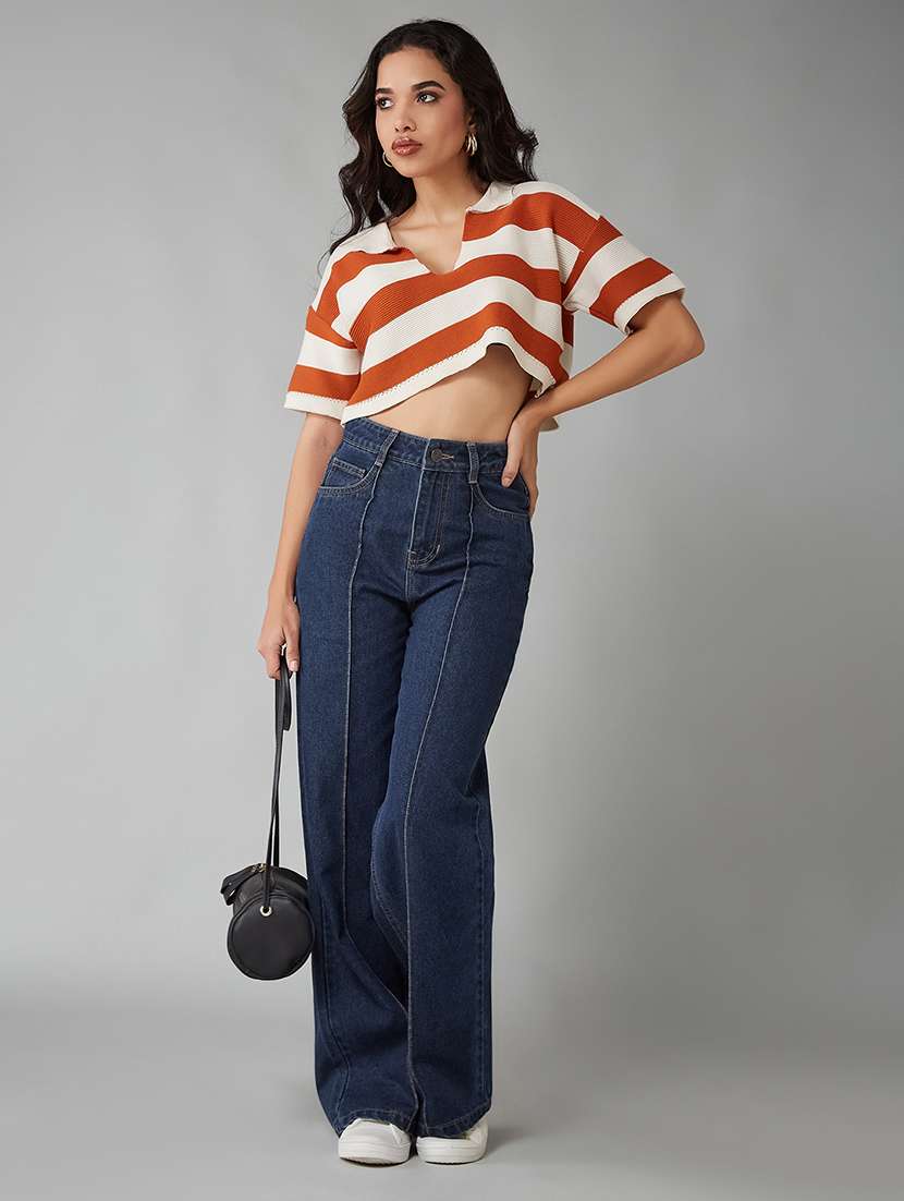 women high rise jeans  - 22433754 -  Standard Image - 4