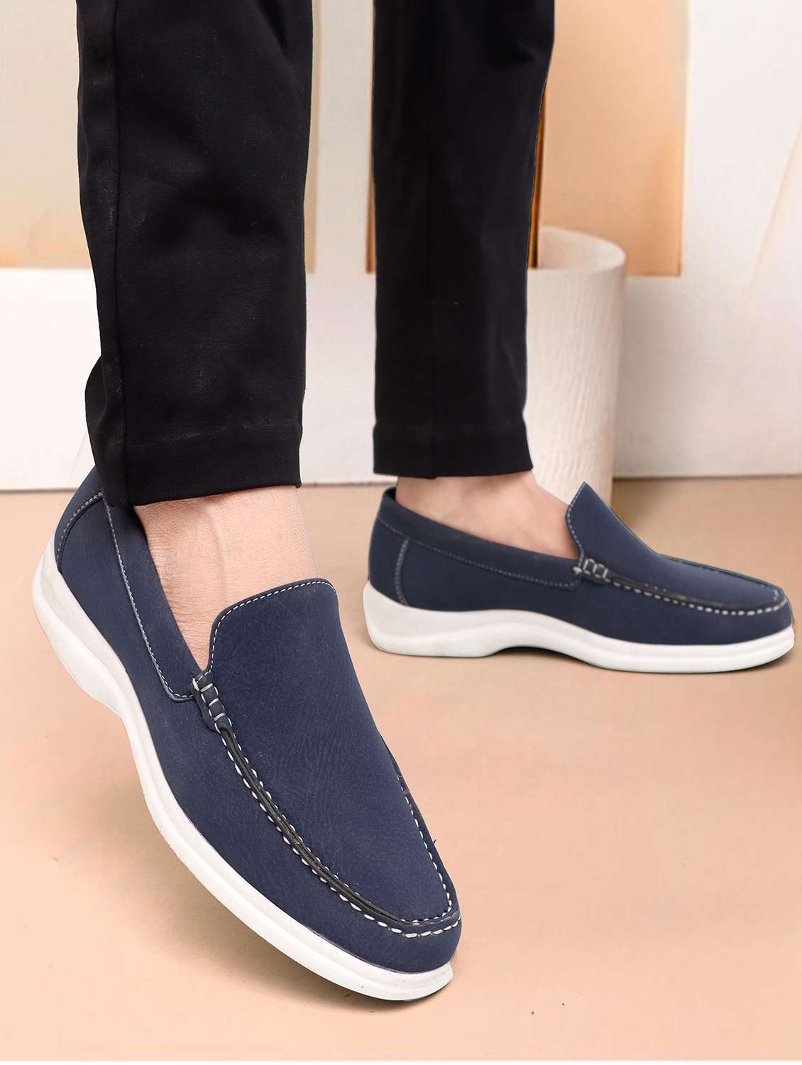 men solid slip on loafer - 22433901 -  Standard Image - 1