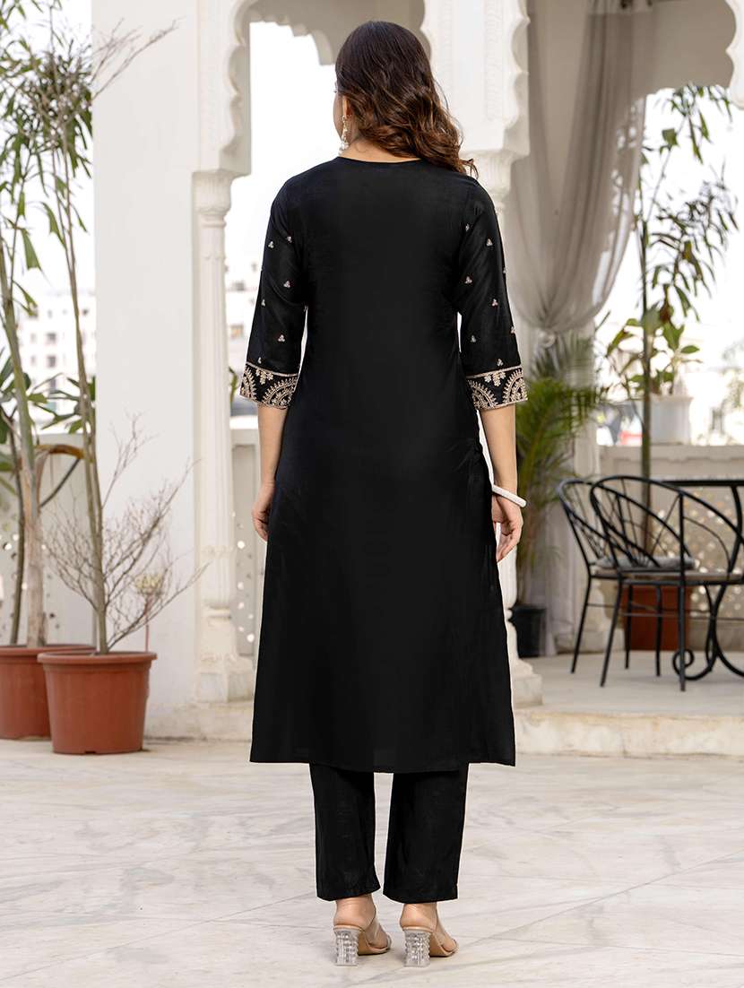 women solid with work three quarter sleeve kurta pant with dupatta set - 22433919 -  Standard Image - 4