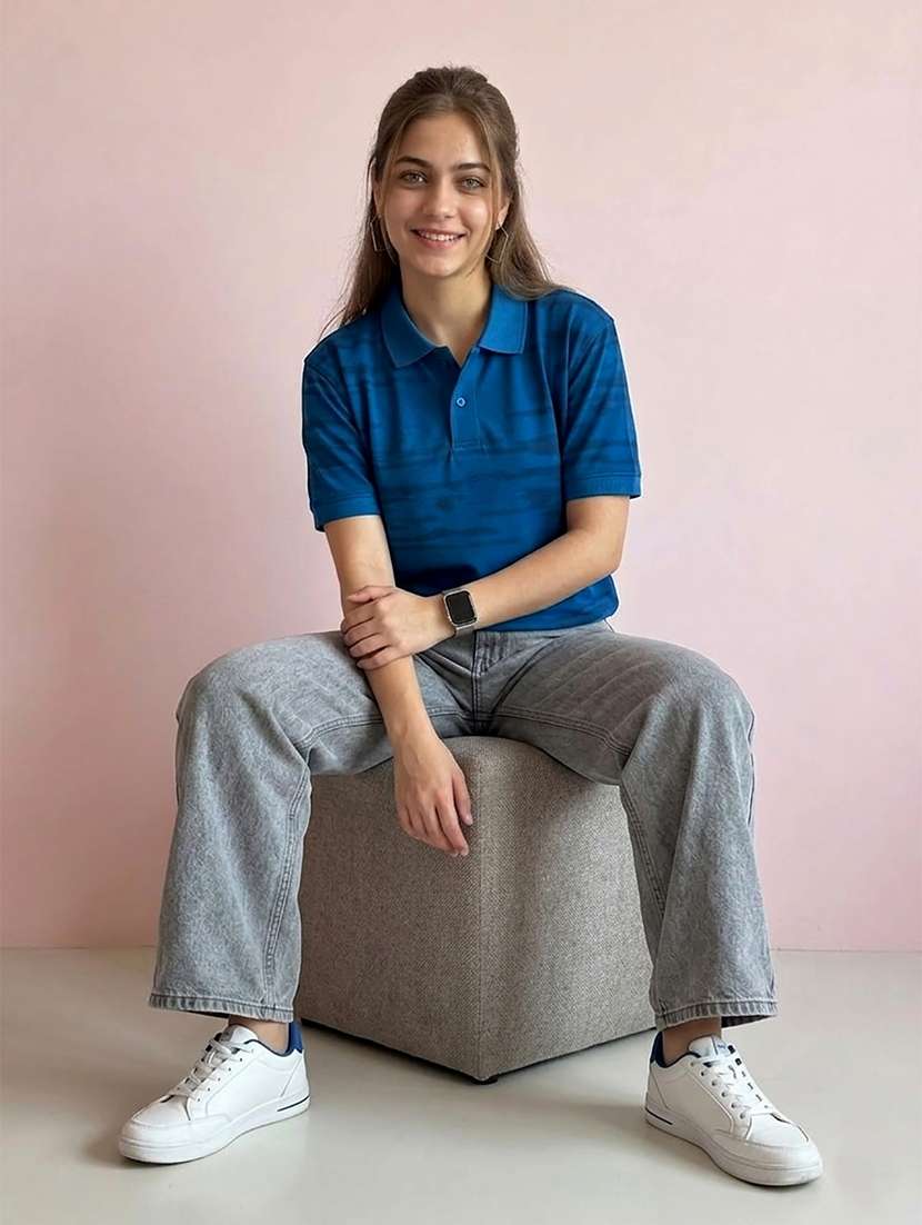 women short sleeve oversized polo t-shirt - 22434096 -  Standard Image - 4