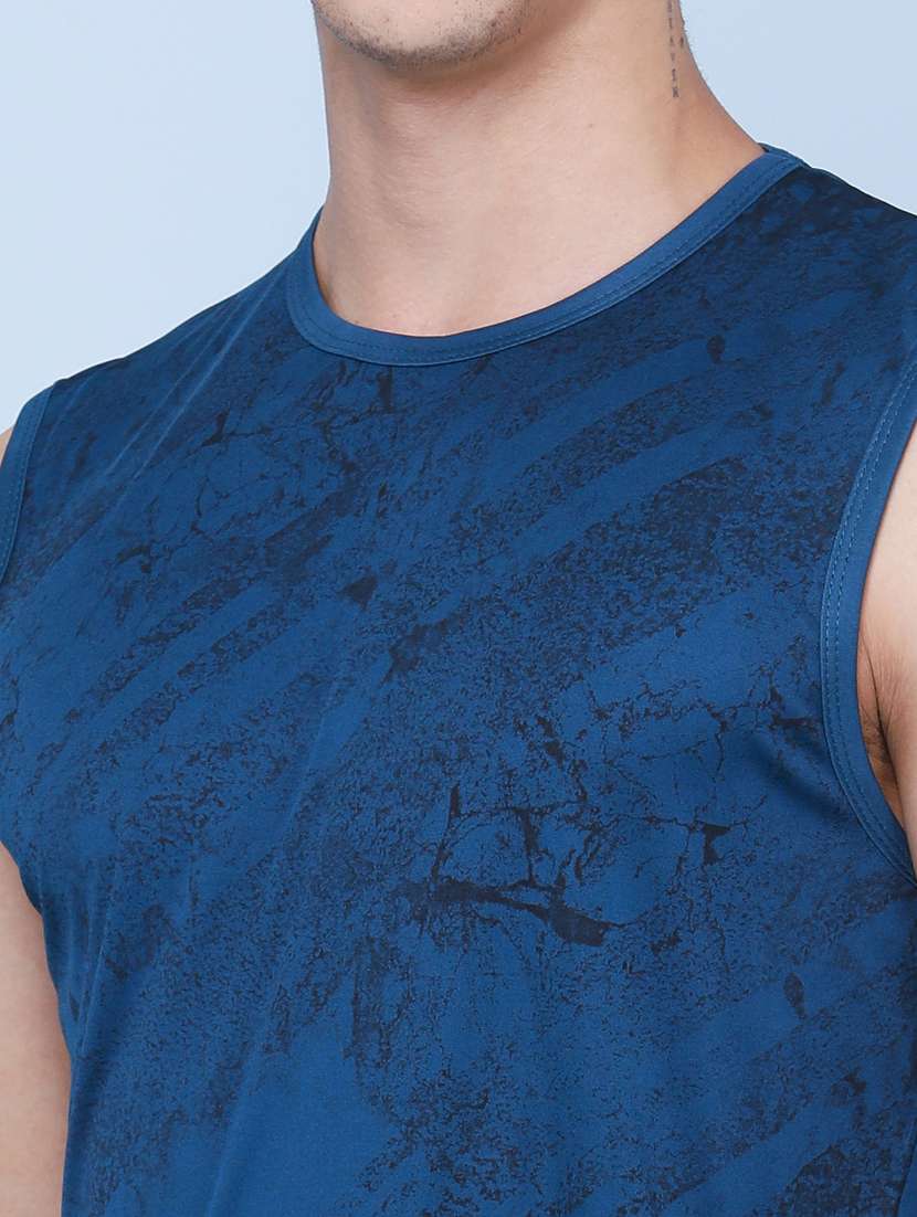 men printed sleeveless vest - 22434365 -  Standard Image - 1