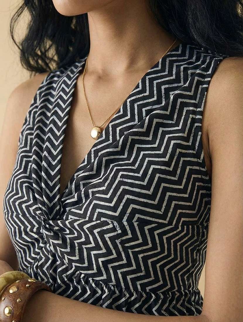 women printed sleeveless a-line top - 22435052 -  Standard Image - 1