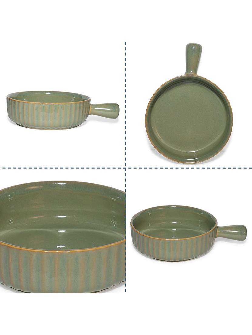 set of 2 ceramic dinner plate - 22435889 -  Standard Image - 1