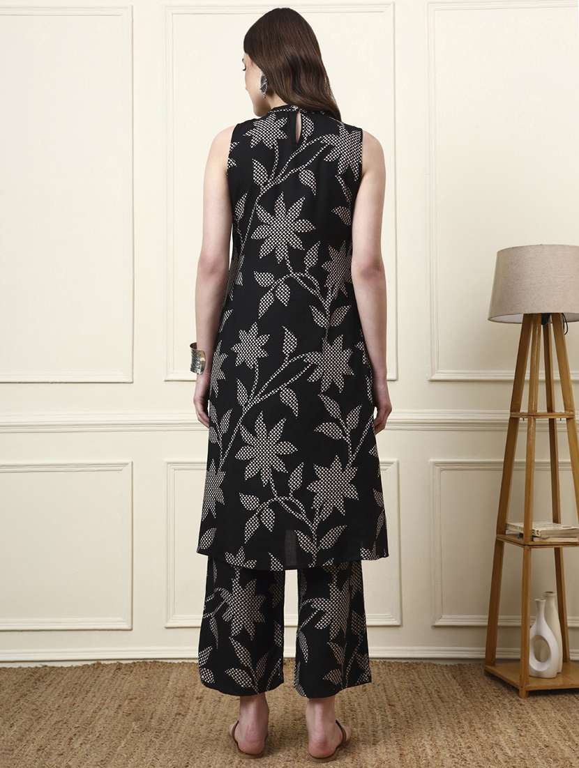 Black Rayon Top And Trouser Set Coord - 22437161 -  Standard Image - 4
