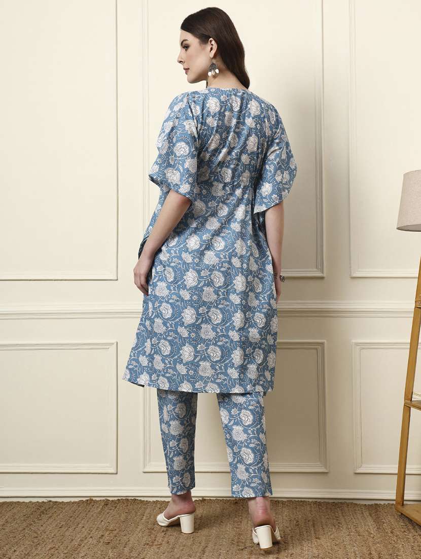 women blue printed cotton top and trouser set - 22437164 -  Standard Image - 4