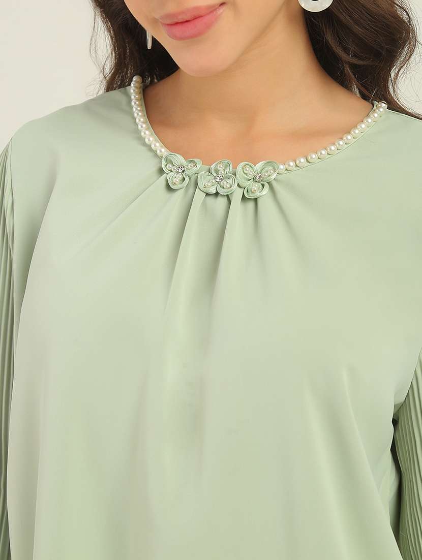 women green solid  long sleeves top - 22438436 -  Standard Image - 4