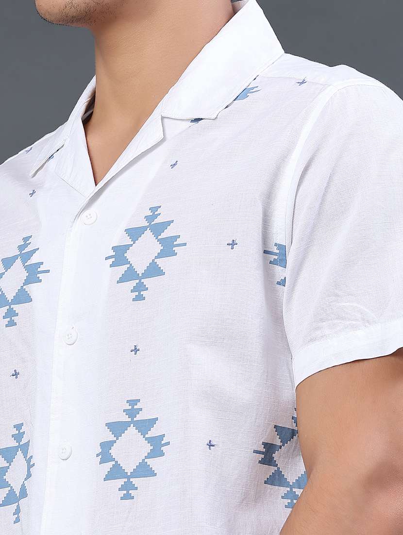 men printed short sleeve regular fit casual shirt - 22438758 -  Standard Image - 1