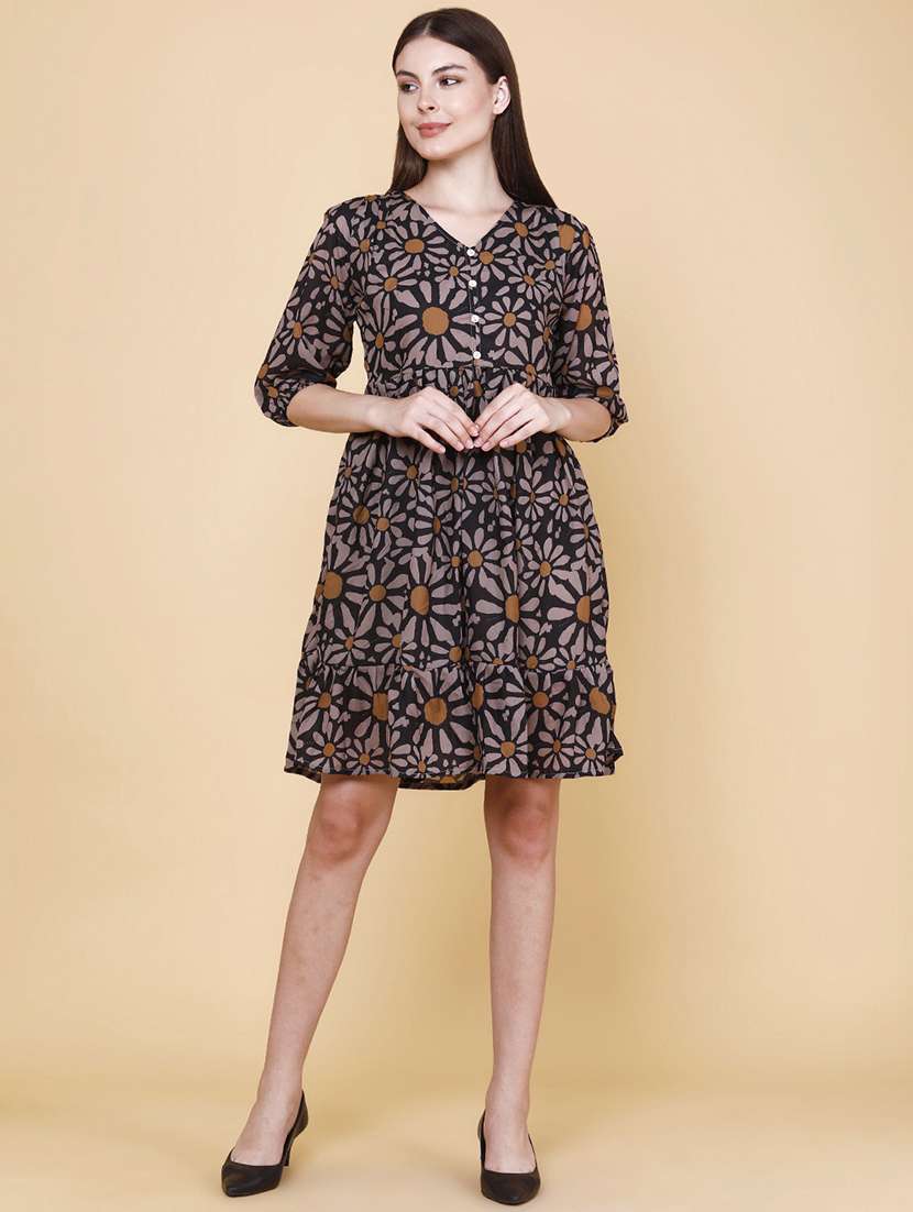 women printed v neck tiered dress