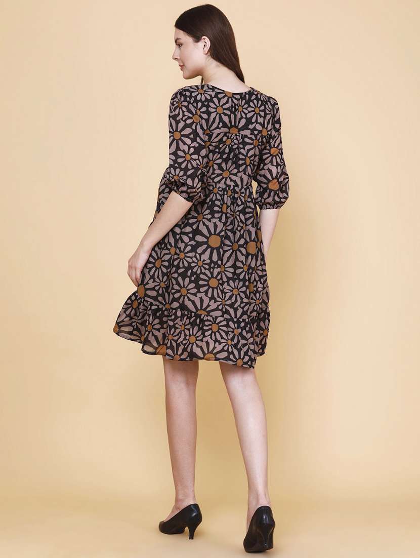 women printed v neck tiered dress - 22438995 -  Standard Image - 4