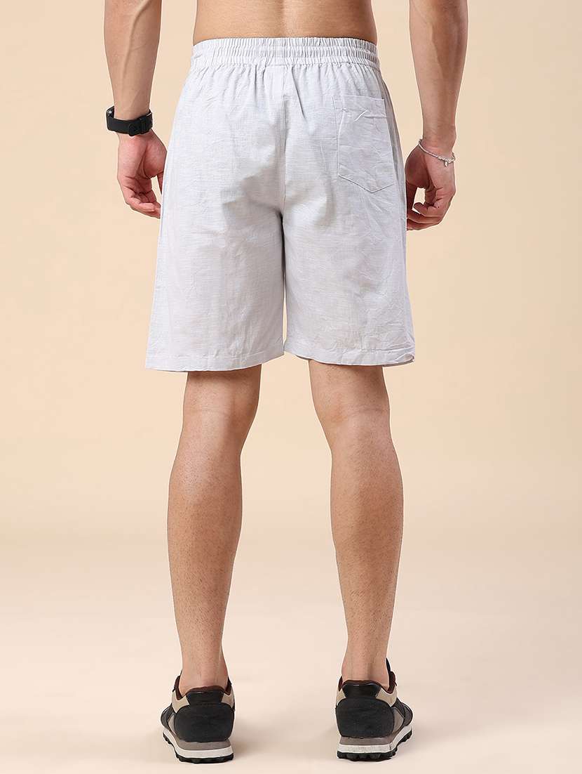 men solid mid rise regular fit shorts - 22439011 -  Standard Image - 4