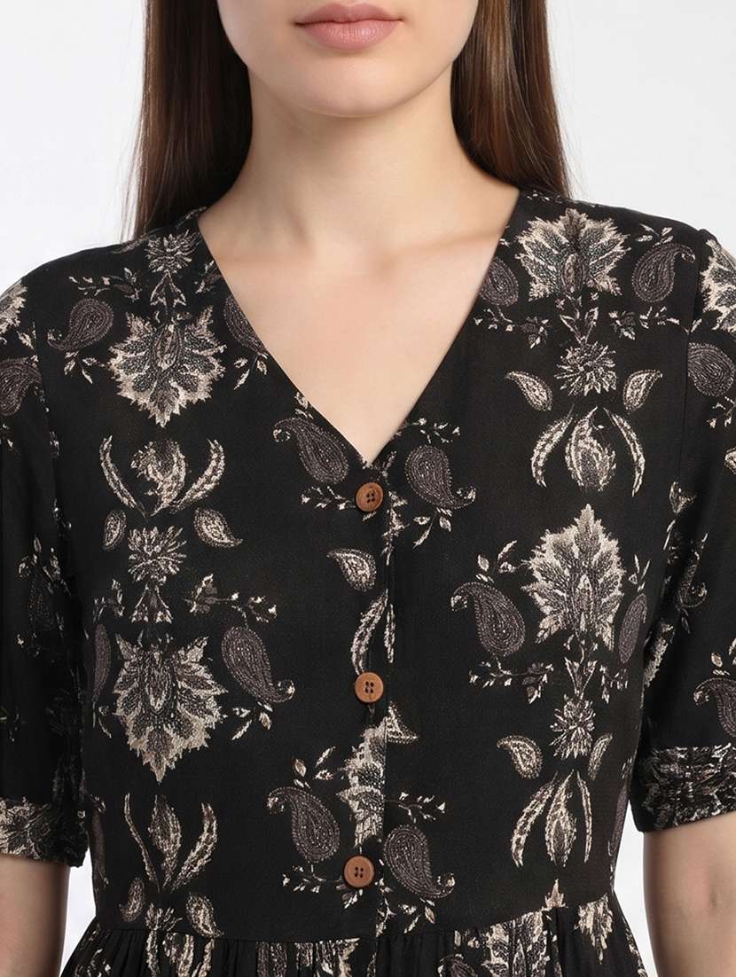 Women Printed Short Sleeves A-line Dress - 22439594 -  Standard Image - 1