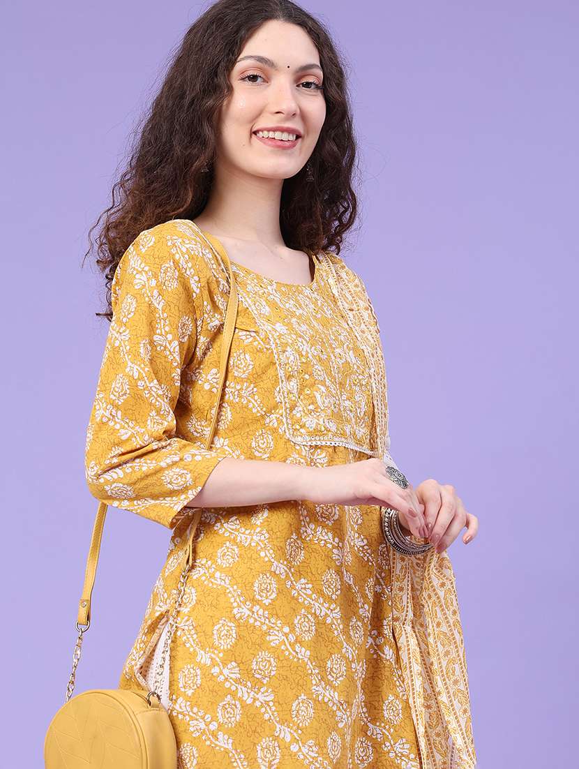 women printed three quarter sleeve kurta pant set - 22439642 -  Standard Image - 4