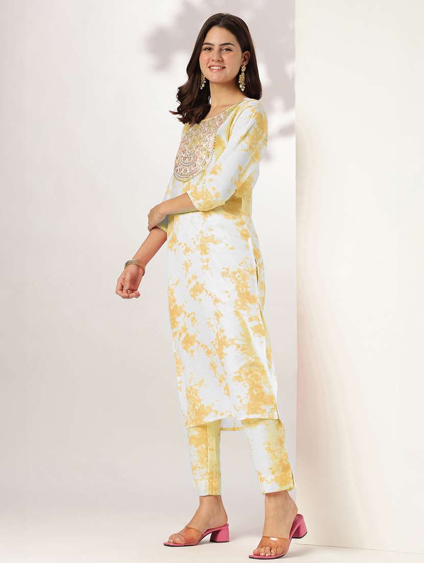 yellow silk blend kurta pant  set - 22439847 -  Standard Image - 4