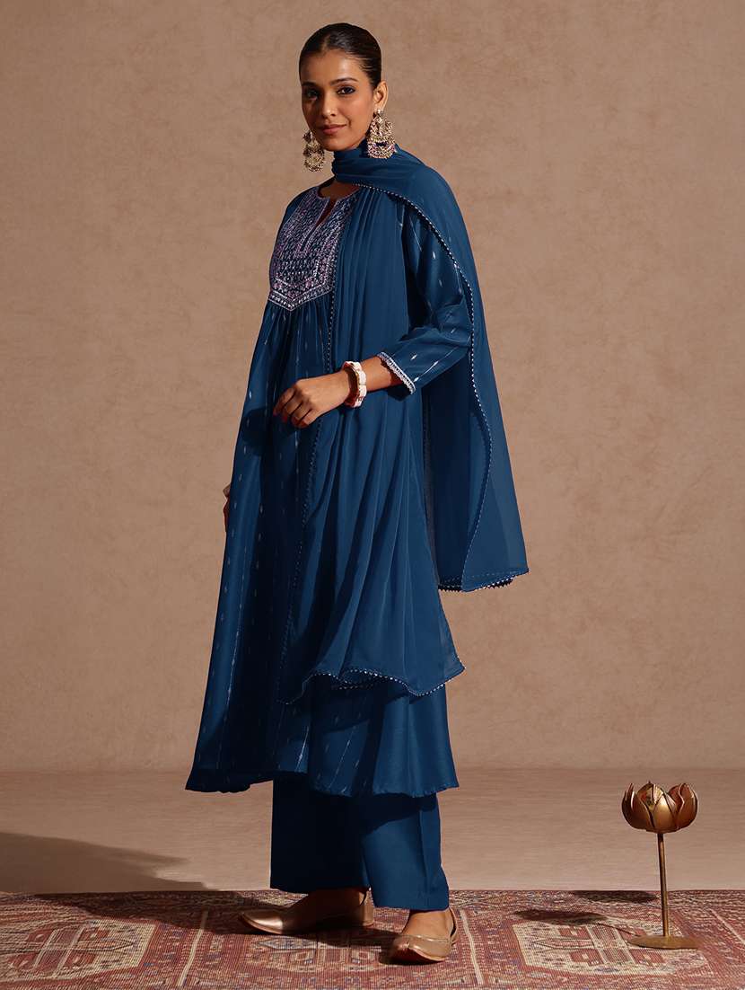 Women Teal Kurta Dupatta Set - 22439879 -  Standard Image - 4