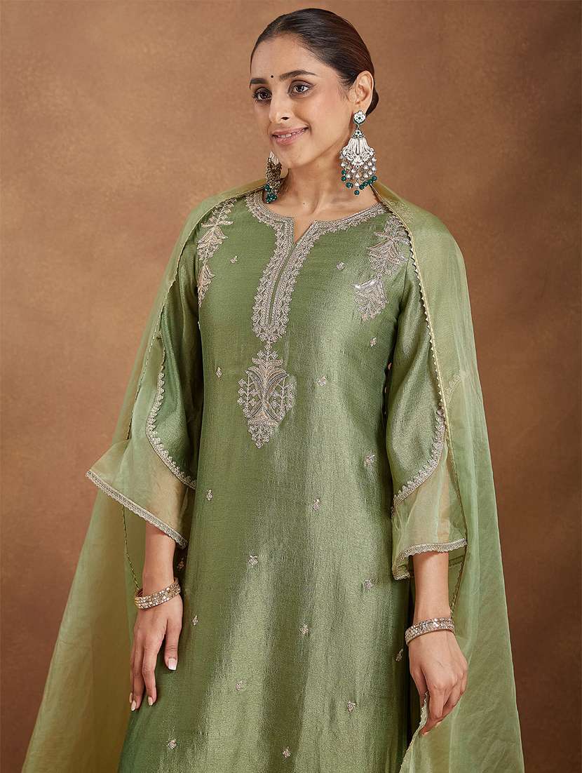 women green kurta dupatta set - 22439891 -  Standard Image - 1