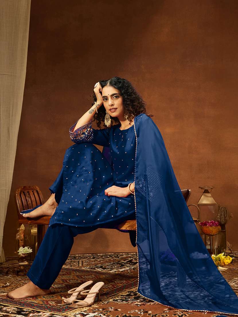 women teal kurta dupatta set - 22439895 -  Standard Image - 4