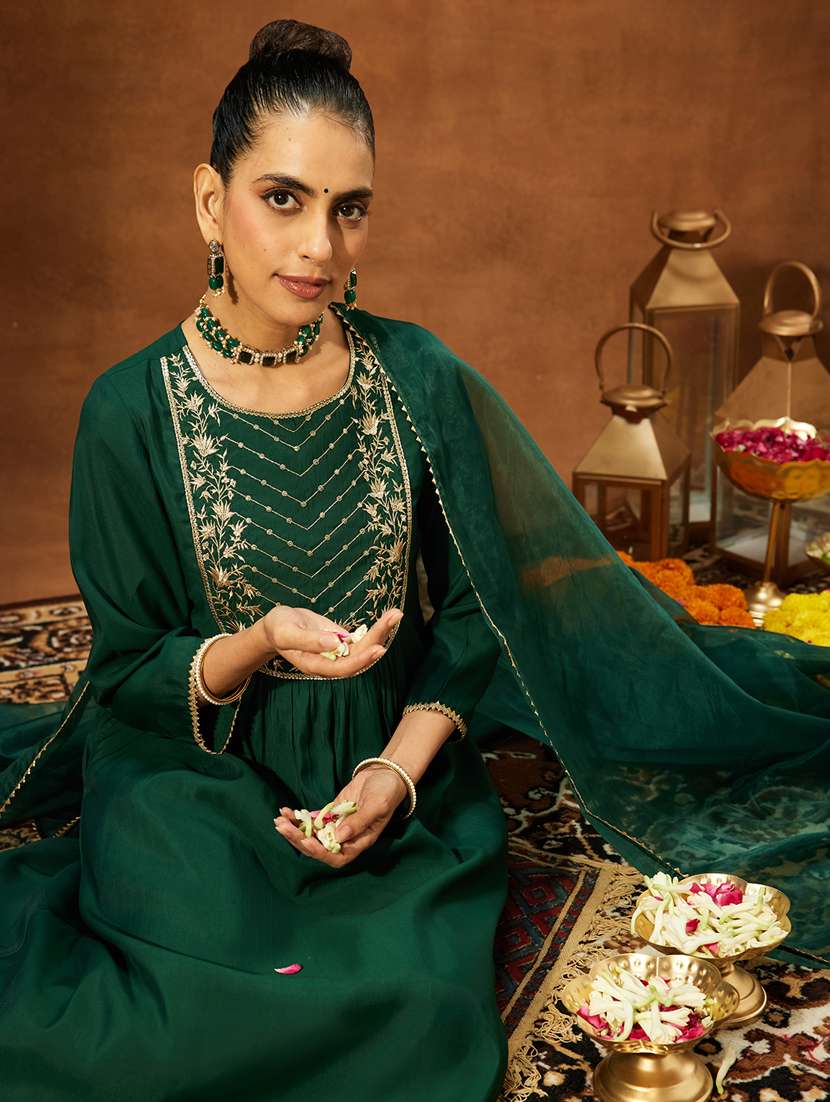 women bottle green kurta dupatta set - 22439897 -  Standard Image - 1