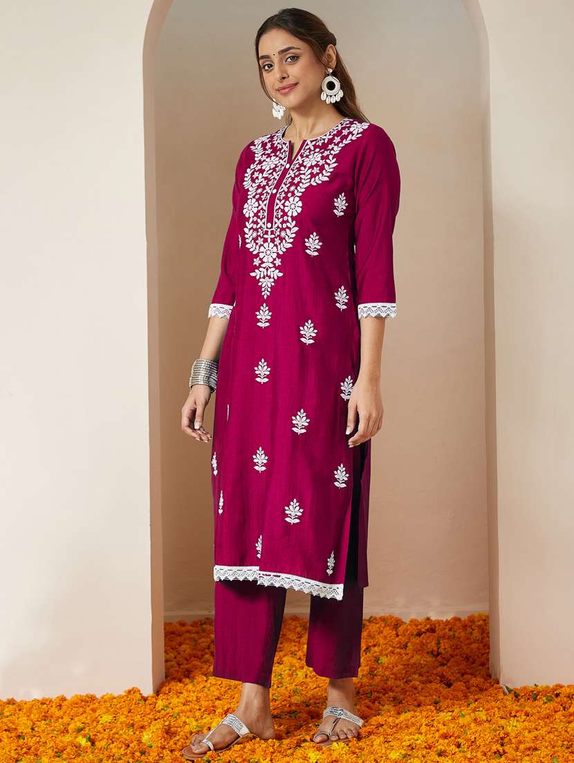 women pink kurta dupatta set - 22439901 -  Standard Image - 4
