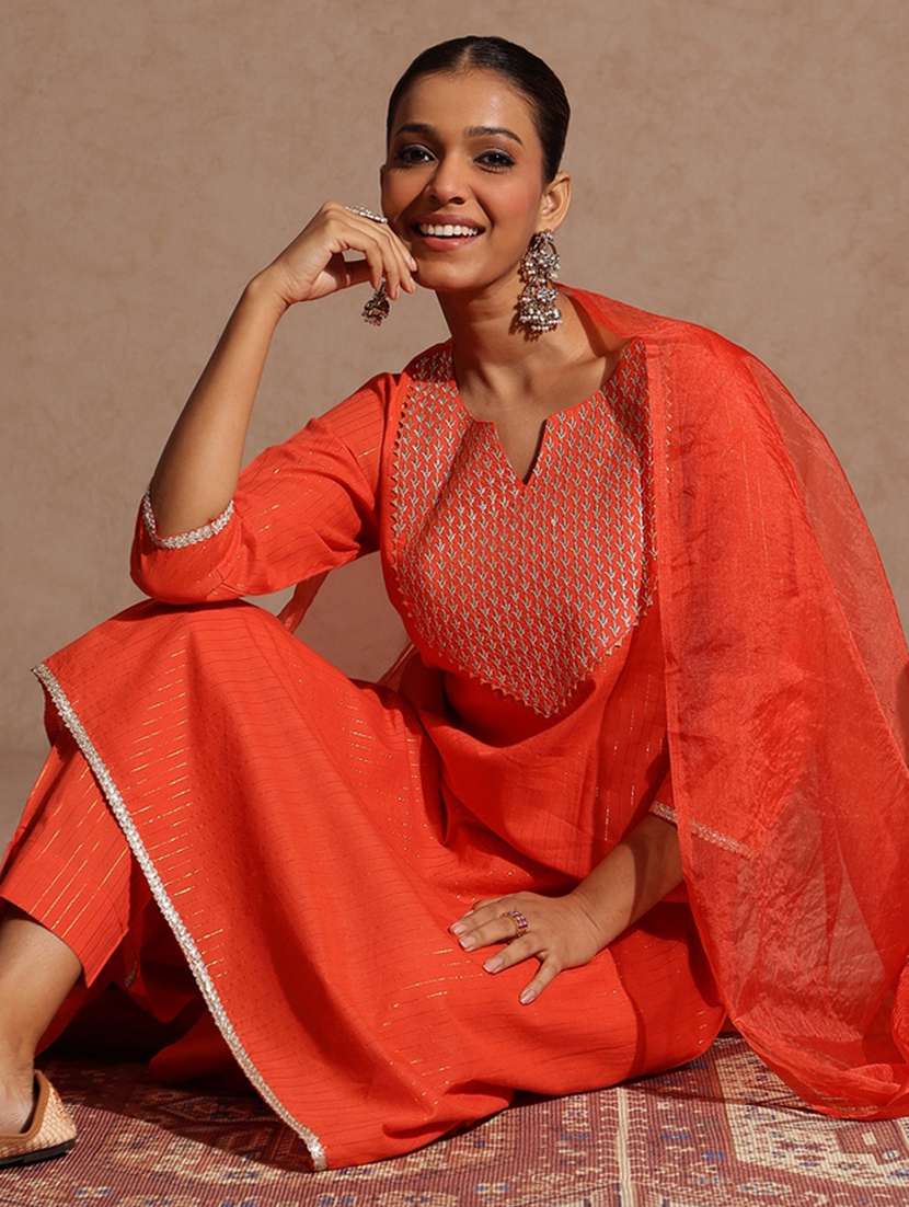 women orange kurta dupatta set - 22439919 -  Standard Image - 4