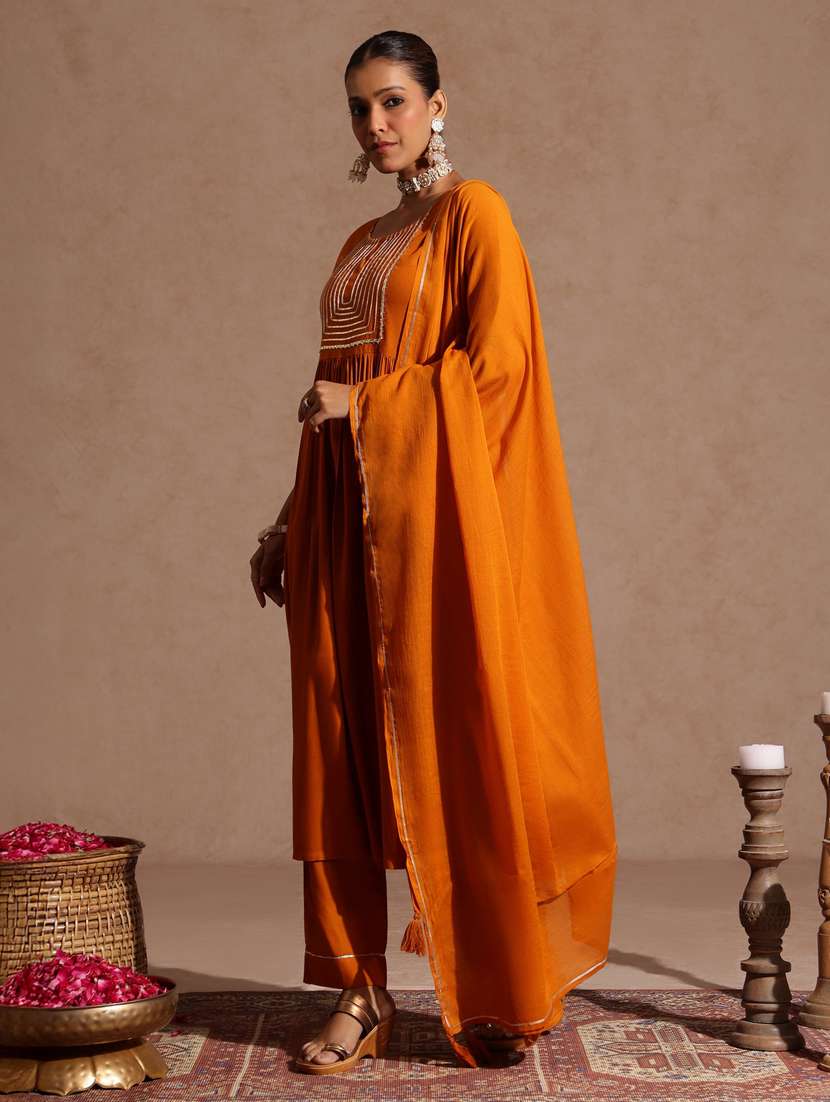 Women Mustard Kurta Dupatta Set - 22439921 -  Standard Image - 4