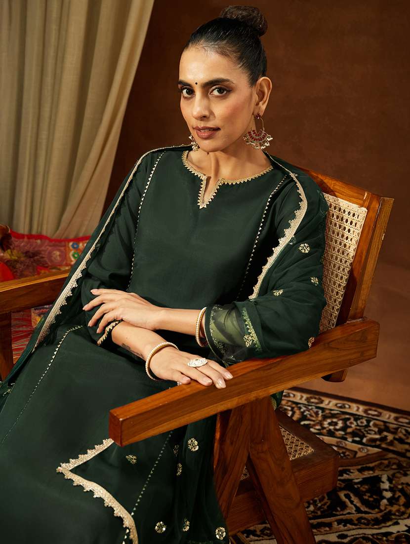 women three quarter sleeve kurat and pant with dupatta set - 22439938 -  Standard Image - 1