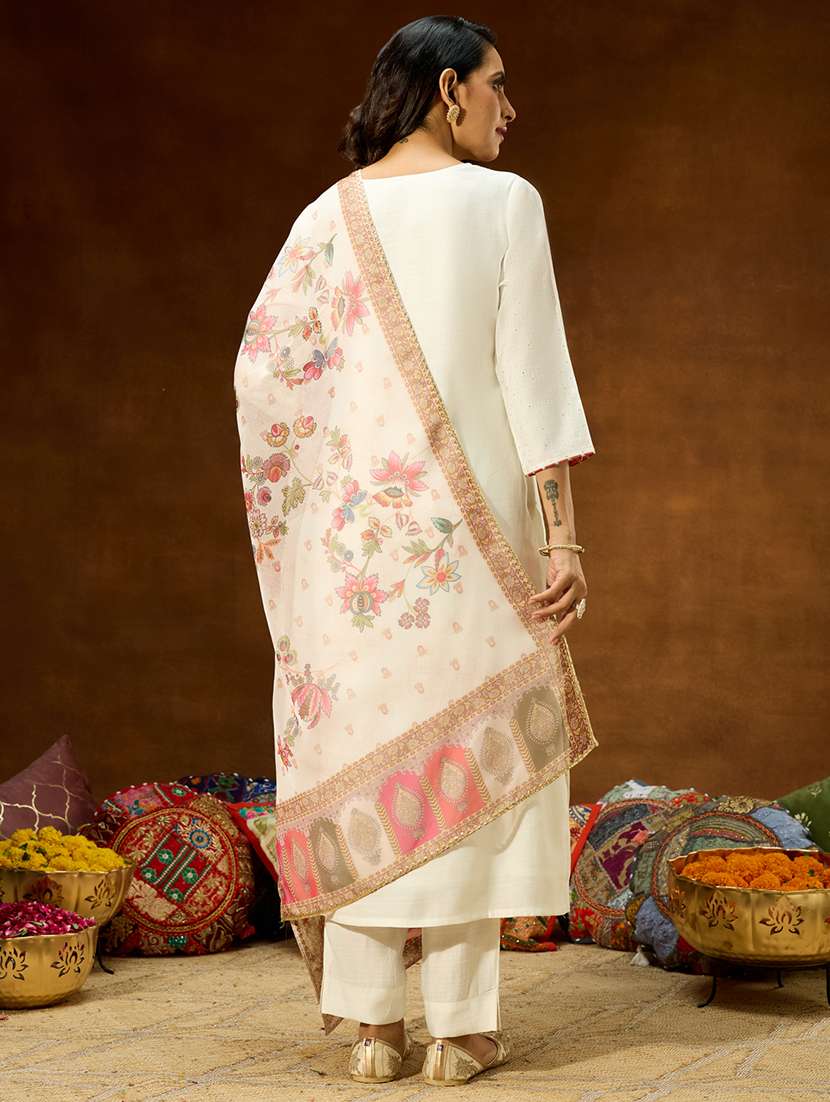 women off white kurta dupatta set - 22439963 -  Standard Image - 4