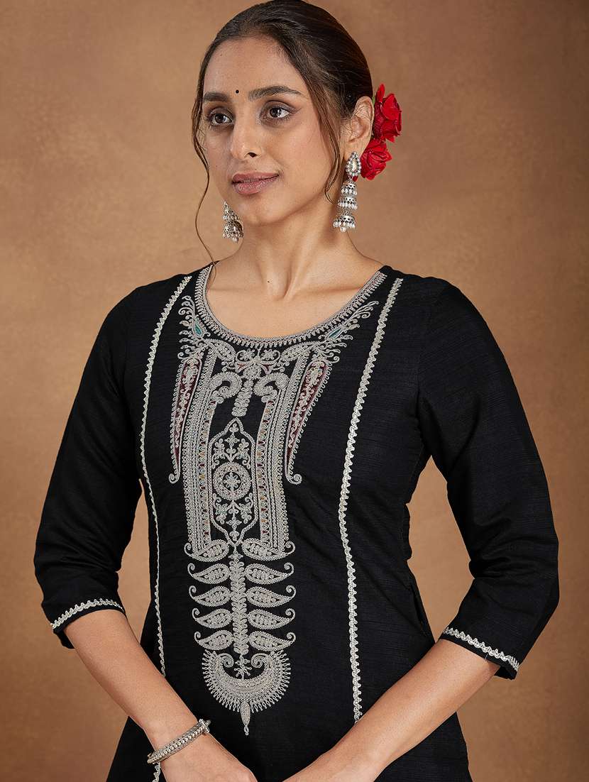 women black kurta dupatta set - 22439973 -  Standard Image - 1