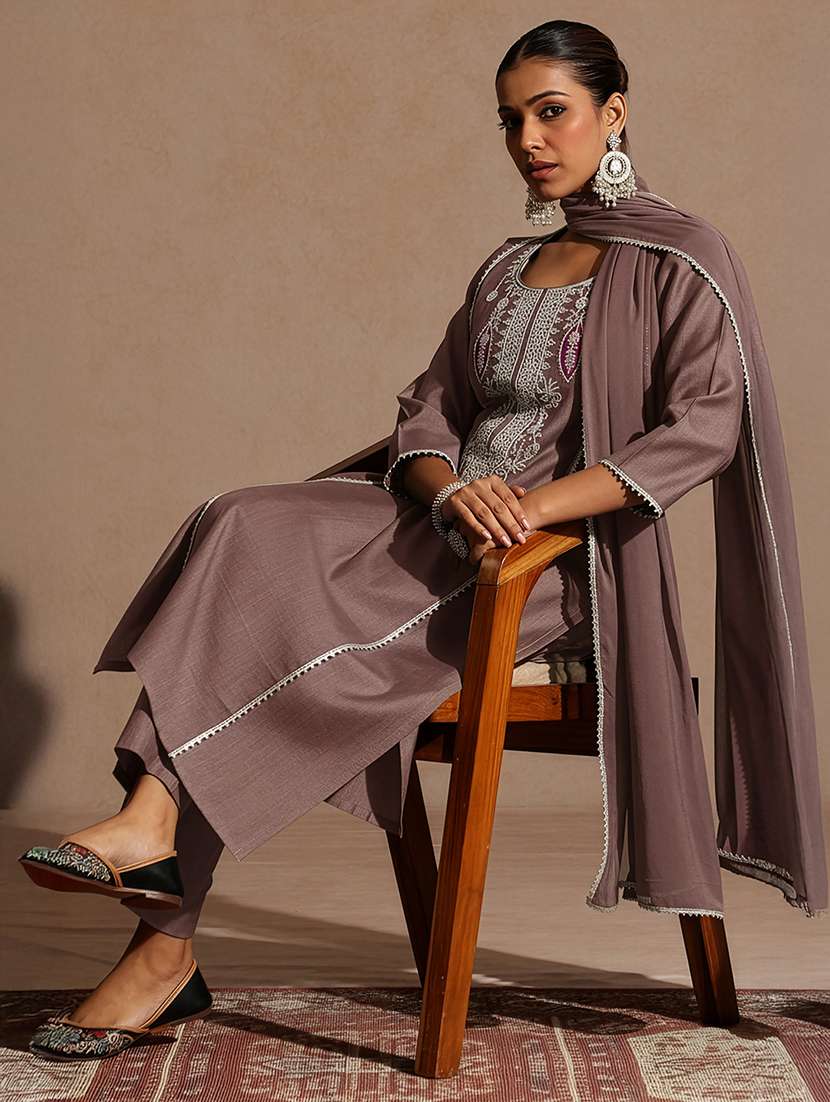 Women Brown Kurta Dupatta Set - 22439976 -  Standard Image - 4