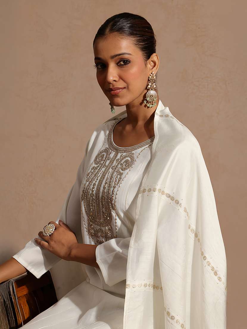 women off white kurta dupatta set - 22439978 -  Standard Image - 1