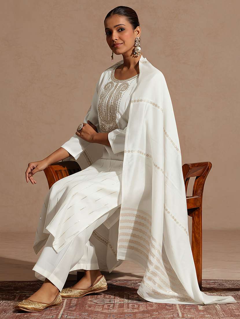 women off white kurta dupatta set - 22439978 -  Standard Image - 4