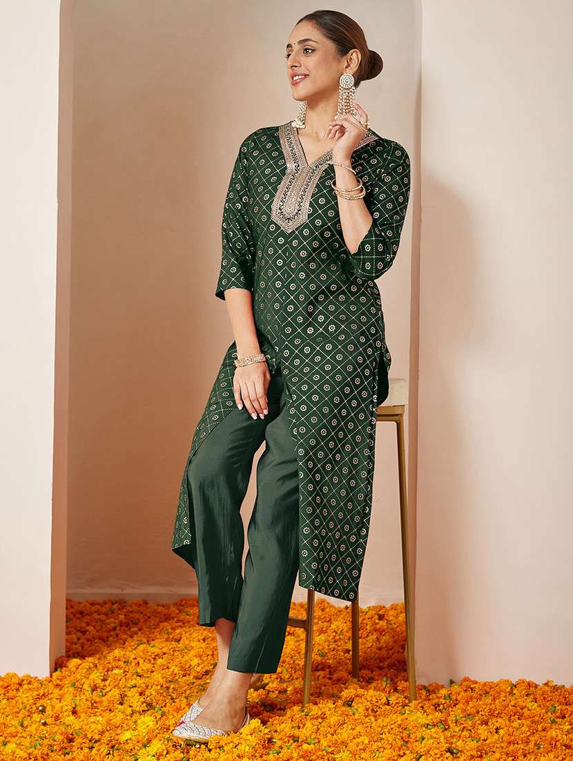 women green kurta pant set - 22440035 -  Standard Image - 4