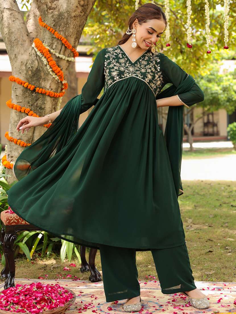 women floral embroidered green georgette kurta dupatta set - 22440037 -  Standard Image - 4
