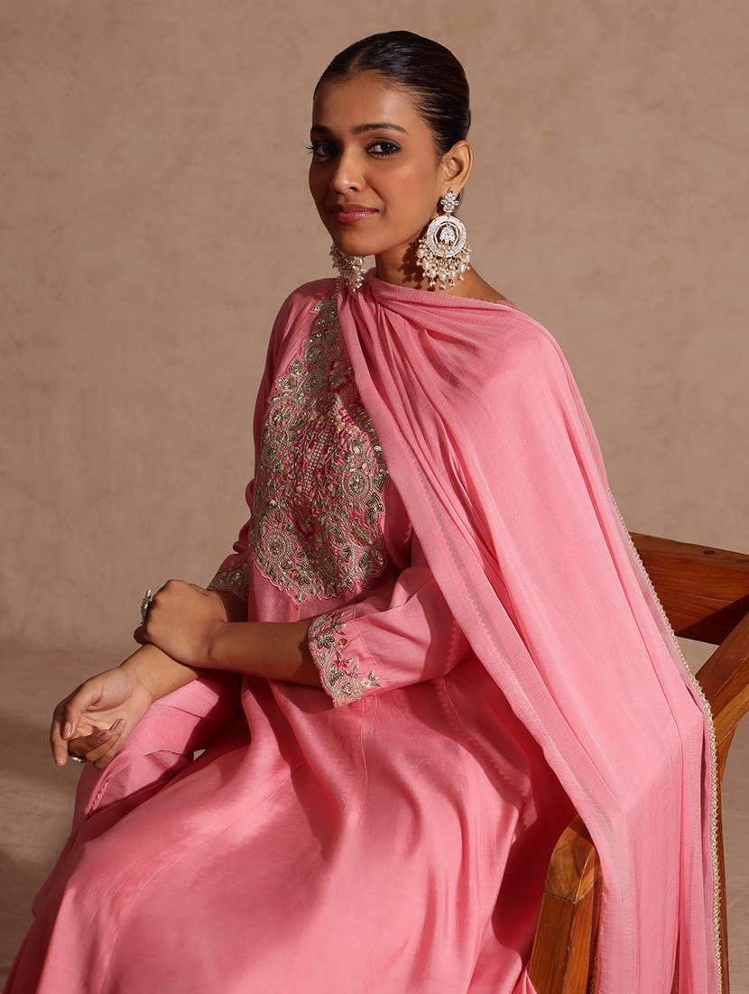 Women Pink Kurta Dupatta Set - 22440041 -  Standard Image - 1